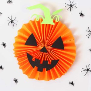 Halloween Paper Crafts - jack-o-lantern paper fan