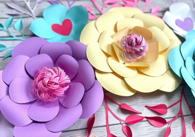 Karina, paper flowers, Influencer, crafting, PrintWorks, printables, templates, Crafter, Party Planner